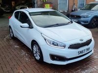 Used Kia ProCeed 134 HP (98 kW) 2017 White Hatchback