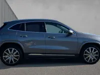 Usado Mercedes EQA250+ Executive 139 kW (190 HP) 2024 Cinzento SUV