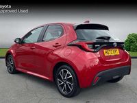 Used Toyota Yaris Hybrid Design 116 HP (85 kW) 2023 Scarlet flare Hatchback