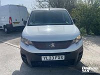 Used Peugeot Partner Premium 100 HP (73 kW) 2023 White MPV