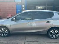 Used Nissan Pulsar N-Connecta 115 HP (84 kW) 2017 Grey Hatchback