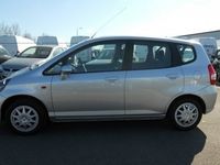 Begagnad Honda Jazz 2003 Halvkombi