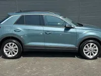 New VW T-Roc Match 150 HP (110 kW) 2025 Blue SUV