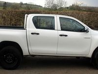Usado Toyota HiLux Active 150 HP (110 kW) 2017 Branco Pickup