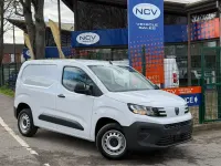 New Peugeot Partner 131 HP (96 kW) 2025 White MPV