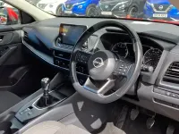 Used Nissan Qashqai Acenta Premium 140 HP (102 kW) 2023 Red SUV