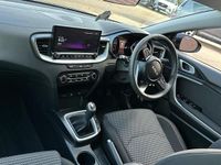 Used Kia Ceed 138 HP (101 kW) 2025 Black Hatchback