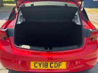 Used Vauxhall Astra SRi 150 HP (110 kW) 2018 Red Hatchback