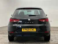 Used Seat Leon SE Dynamic 131 HP (96 kW) 2019 Black Hatchback