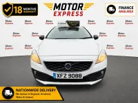 Used Volvo V40 SE 115 HP (84 kW) 2015 White Hatchback