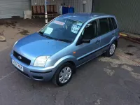 Used Ford Fusion 78 HP (57 kW) 2005 Blue Hatchback