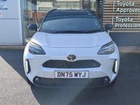 New Toyota Yaris Hybrid Sport 2025 Pearl white Estate