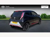 Gebraucht Toyota Aygo x-press 70 PS (51 kW) 2018 Schwarz Kleinwagen