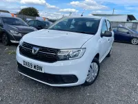 Used Dacia Sandero Essentiel 90 HP (66 kW) 2019 White Hatchback
