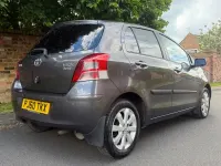 Used Toyota Yaris 101 HP (74 kW) 2011 Grey Hatchback