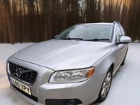 Used Volvo V70 SE 109 HP (80 kW) 2010 Silver Estate
