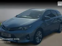 Used Toyota Auris Hybrid 136 HP (100 kW) 2013 Blue Estate