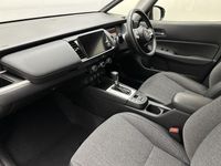 Used Honda Jazz Hybrid 109 HP (80 kW) 2021 Premium sunlight white Hatchback