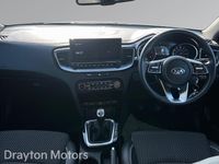 Used Kia Ceed 134 HP (98 kW) 2021 Grey Hatchback