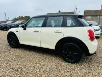 Usado Mini Cooper Hatch 2016 Blanco Utilitario