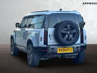 Usado Land Rover Defender HSE Dynamic 300 HP (220 kW) 2024 Prateado Carrinha