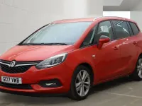 Used Vauxhall Zafira SRi 2017 Red MPV