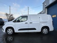 Used Vauxhall Combo Sportive 100 HP (73 kW) 2020 White MPV