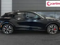 Usado Ford Mustang Mach-E Standard Range 197 kW (269 CV) 2022 Negro SUV