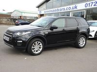 Used Land Rover Discovery Sport SE 240 HP (176 kW) 2018 Black SUV