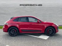 Used Porsche Macan 434 HP (319 kW) 2022 Carmine red SUV