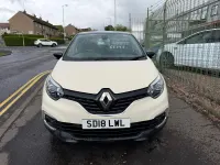 Used Renault Captur Dynamique 90 HP (66 kW) 2018 Cream SUV