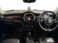Used Mini Cooper Exclusive 136 HP (100 kW) 2019 Red Hatchback