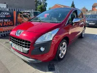 Used Peugeot 3008 112 HP (82 kW) 2010 Red Estate