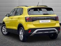 Used VW T-Cross Life 115 HP (84 kW) 2025 Yellow SUV