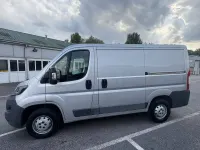 Used Peugeot Boxer 110 HP (80 kW) 2017 Silver Van