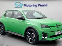 Used Renault 5 E-Tech Evolution 89 kW (122 HP) 2025 Hatchback