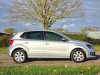 Used VW Polo Match 60 HP (44 kW) 2012 Silver Hatchback