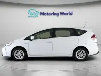 Used Toyota Prius+ 136 HP (100 kW) 2020 White MPV