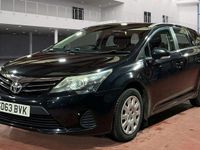 Used Toyota Avensis Active 126 HP (92 kW) 2013 Black Estate