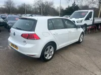 Used VW Golf VII Edition 125 HP (91 kW) 2016 White Hatchback