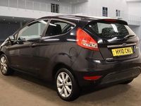 Usado Ford Fiesta Zetec 82 HP (60 kW) 2010 Preto Citadino