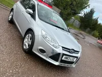 Begagnad Ford Focus 2013 Silver Halvkombi