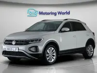 Usado VW T-Roc Match 116 HP (85 kW) 2025 Cinzento SUV