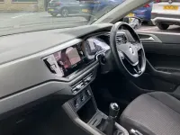Begagnad VW Polo Match 80 HK (58 kW) 2021 Grå Halvkombi