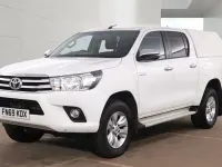 Used Toyota HiLux 150 HP (110 kW) 2019 White Pickup