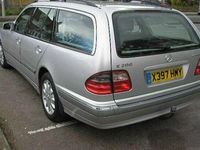 Used Mercedes E200 Classic 163 HP (119 kW) 2001 Sedan