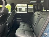 Usado Land Rover Defender SE 249 HP (183 kW) 2022 Azul SUV