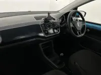 Używany VW up! 65 KM (47 kW) 2023 Niebieski Hatchback