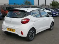 Usado Hyundai i10 Advanced 63 HP (46 kW) 2025 Branco Citadino