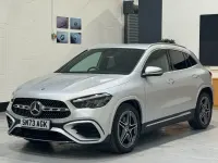 Begagnad Mercedes GLA200 Executive 150 HK (110 kW) 2024 Silver SUV